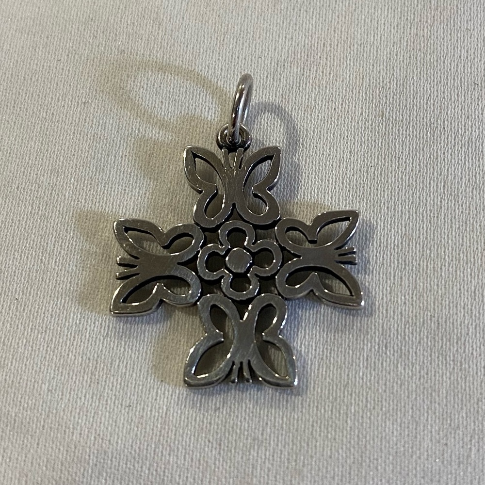 Authentic James Avery RETIRED Butterfly Cross